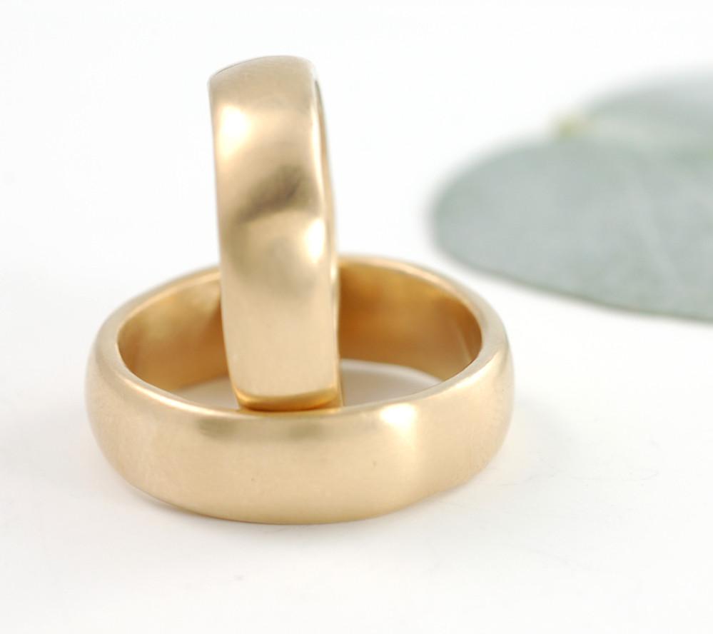 Simplicity Wedding Rings in Yellow Gold - Made to Order - Beth Cyr Handmade Jewelry