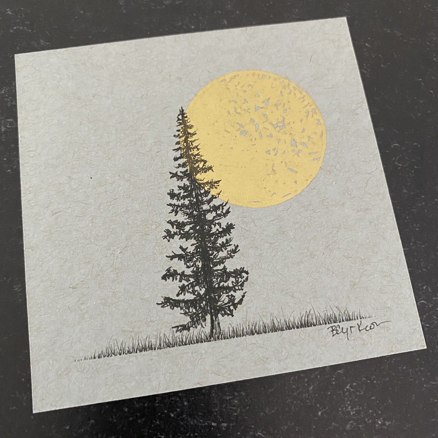 Centered Tree and Solo Moon - Grey and Gold Collection 